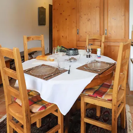 Courtilliere 4 By Interhome Lägenhet *